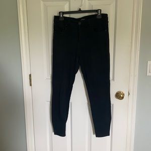 Black Skinny Jeans